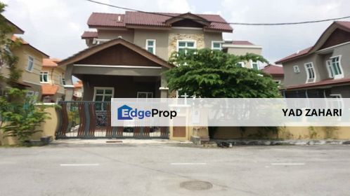 Fully Renovated Bungalow @ Desa Pinggiran Putra, Selangor, Kajang