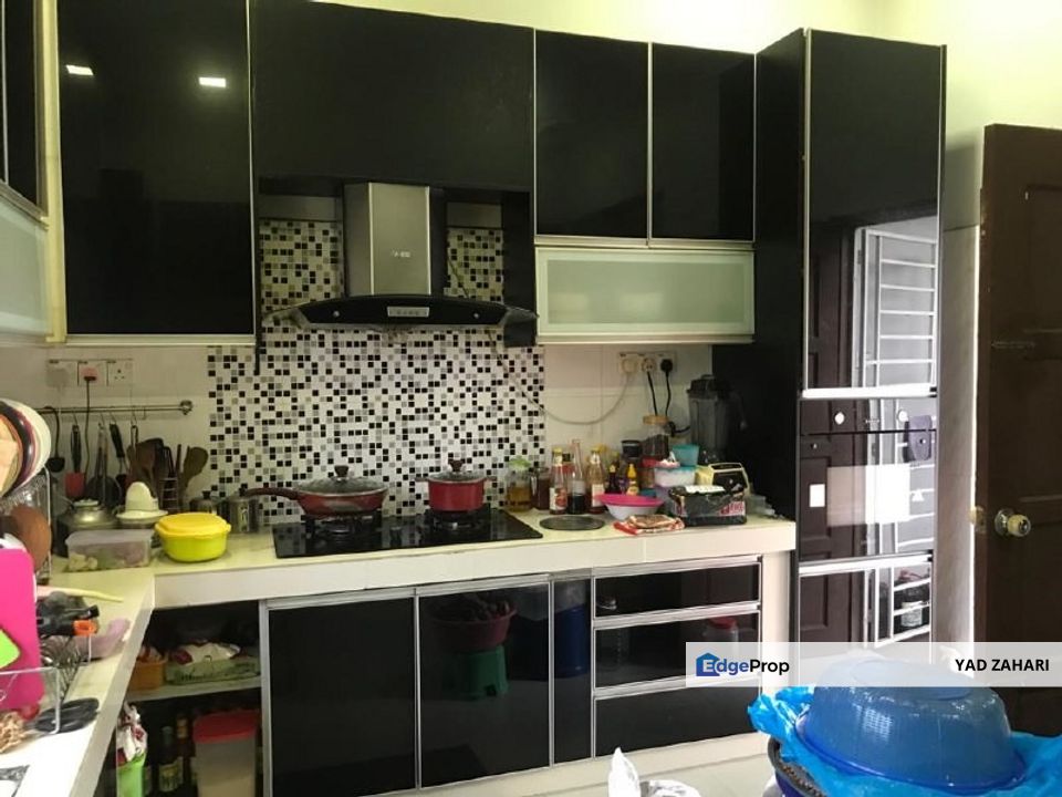 5 Rooms with Full Kitchen Cabinet 2 Storey Bungalow @ Desa Bukit Sentosa, Teras Jernang, Bangi, Selangor, Bangi