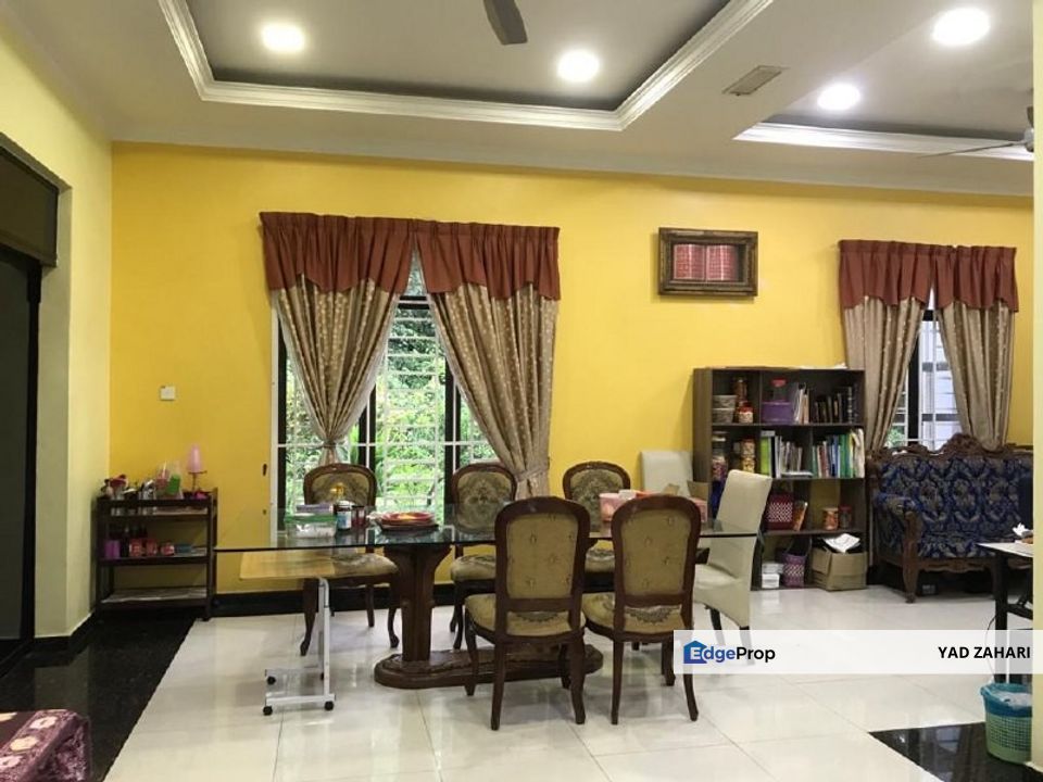 5 Rooms with Full Kitchen Cabinet 2 Storey Bungalow @ Desa Bukit Sentosa, Teras Jernang, Bangi, Selangor, Bangi