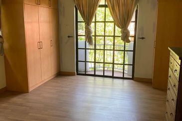 KGSAAS Golf Club, Seksyen 13