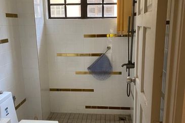 KGSAAS Golf Club, Seksyen 13