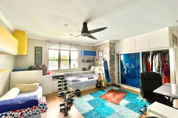 KGSAAS Golf Club, Seksyen 13