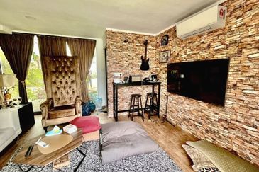 KGSAAS Golf Club, Seksyen 13