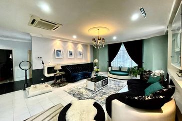 KGSAAS Golf Club, Seksyen 13