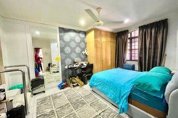 KGSAAS Golf Club, Seksyen 13