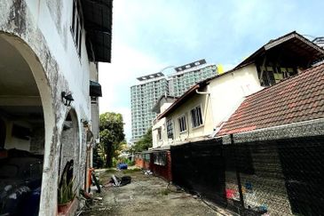 Seksyen 11, Shah Alam