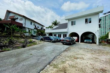 Seksyen 11, Shah Alam