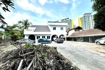 Seksyen 11, Shah Alam