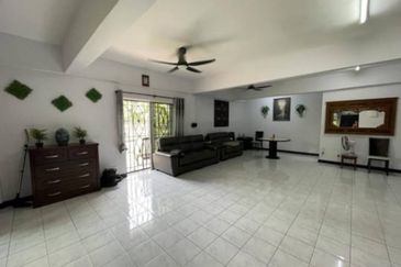 Jalan Sungai Burung 32/72