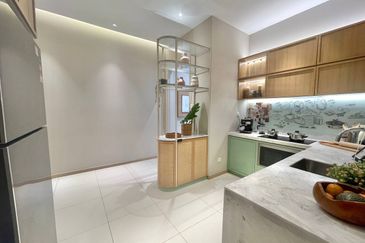 [NEW PROJECT] NEW EXCLUSIVE CONDO W CASHBACK @ MELAWATI KL