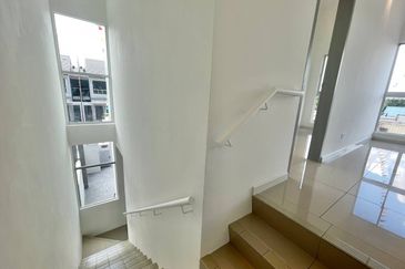 Seksyen 30, Shah Alam