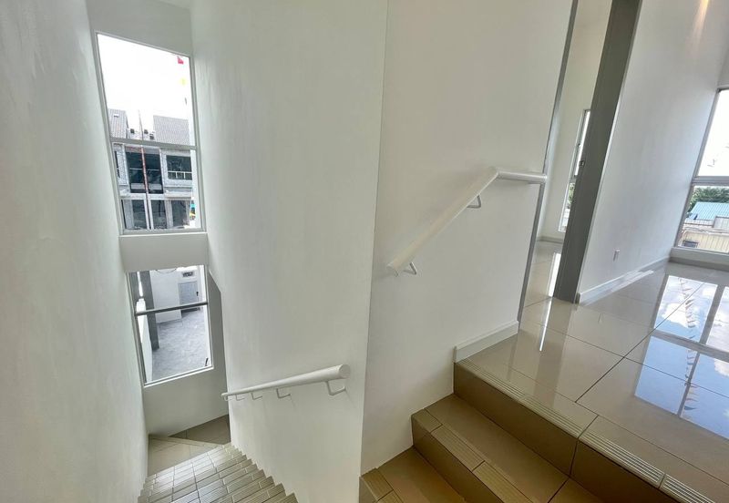 Seksyen 30, Shah Alam