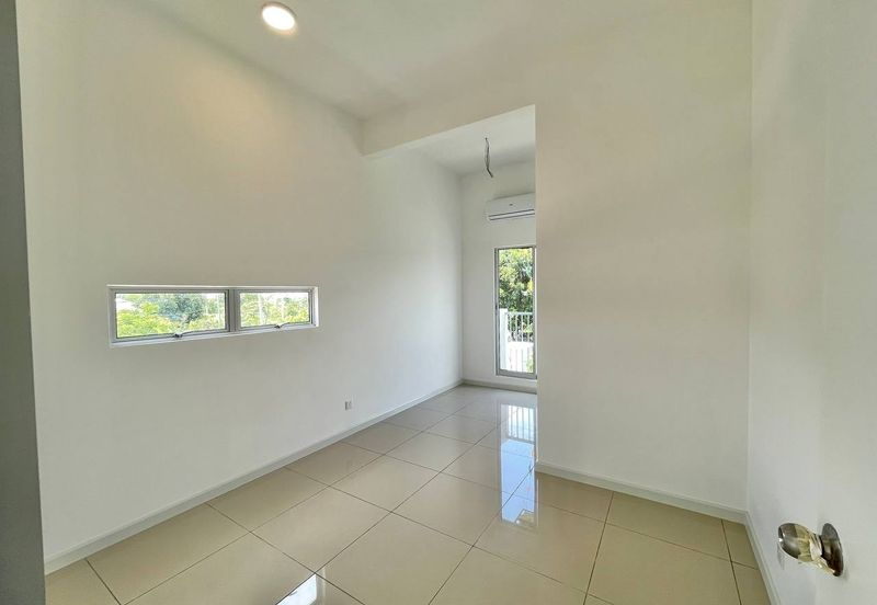 Seksyen 30, Shah Alam