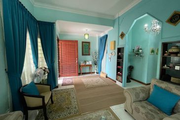 Corner lot with Huge Land Double Storey Terrace @ Setia Alam Sari ILMIA