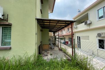 Corner lot with Huge Land Double Storey Terrace @ Setia Alam Sari ILMIA