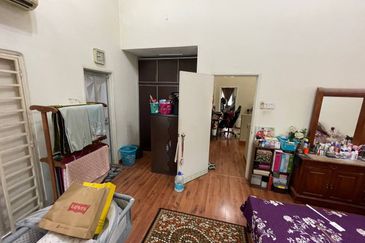 Corner lot with Huge Land Double Storey Terrace @ Setia Alam Sari ILMIA