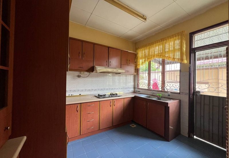 Taman Tasik Semenyih (Lake Residence)