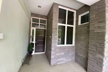 Jalan Bukit Mayang 1/10