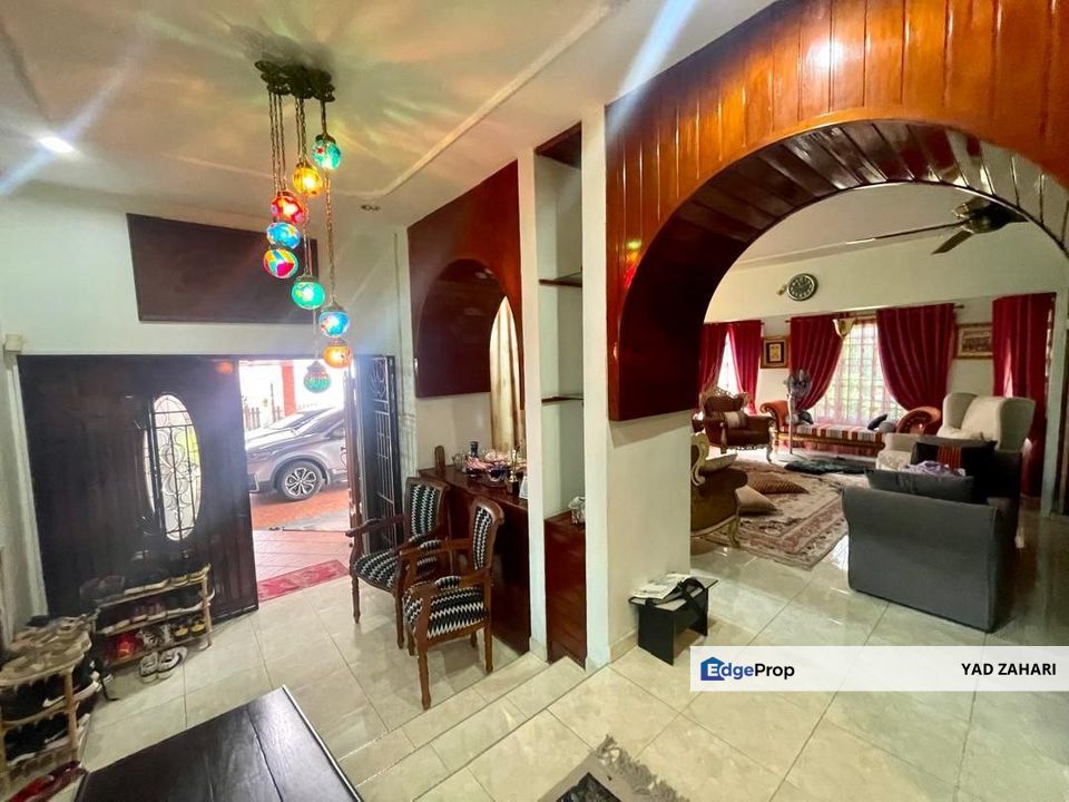 Strategic Location & Good Condition @ Seksyen 2, Shah Alam, Selangor, Shah Alam