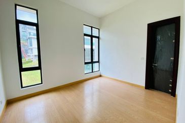 Kingsley Hills @ Putra Heights