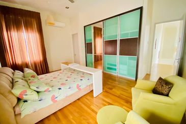 Jalan Lompat Pagar 13/37 