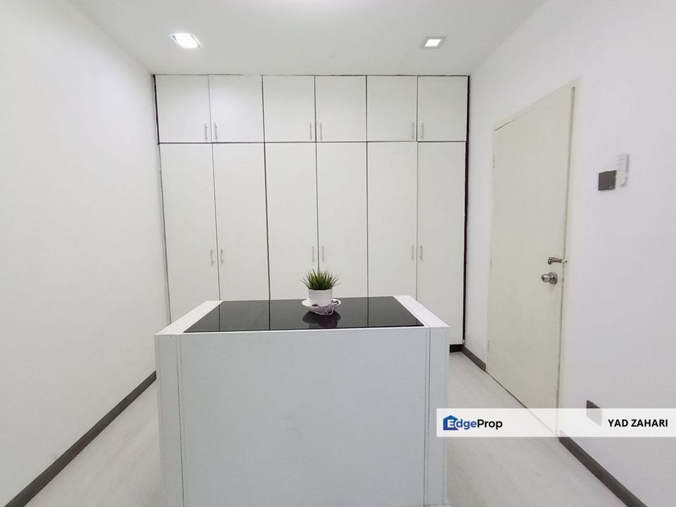 Fully Furnished & Renovated Double Storey Terrace @ Seksyen 7, Shah Alam, Selangor, Shah Alam