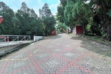 Lebuhraya Jalan Duta Sungai Buloh 