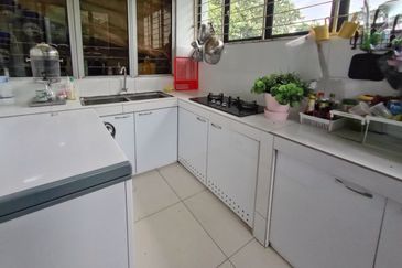 Lebuhraya Jalan Duta Sungai Buloh 