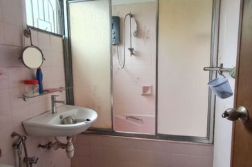 Lebuhraya Jalan Duta Sungai Buloh 