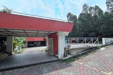 Lebuhraya Jalan Duta Sungai Buloh 