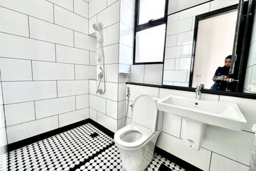 Hevea Elmina Gardens