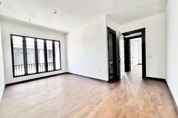 Hevea Elmina Gardens