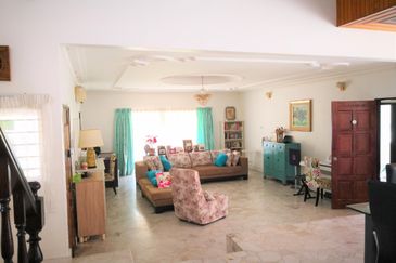 Jalan Keramat Hujung 