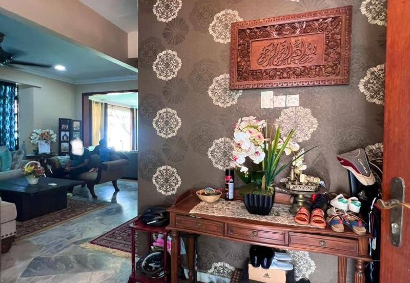 Taman Tasik Semenyih (Lake Residence)