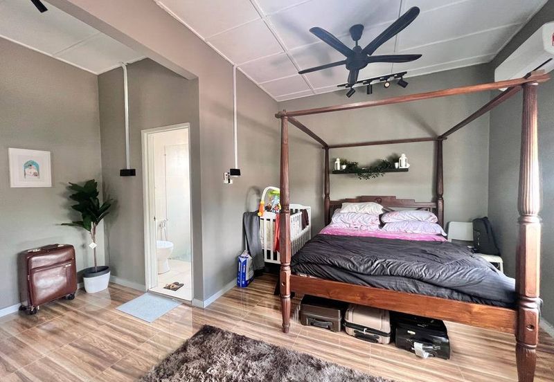 Taman Tasik Semenyih (Lake Residence)