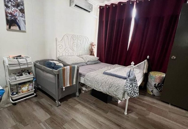 Taman Tasik Semenyih (Lake Residence)