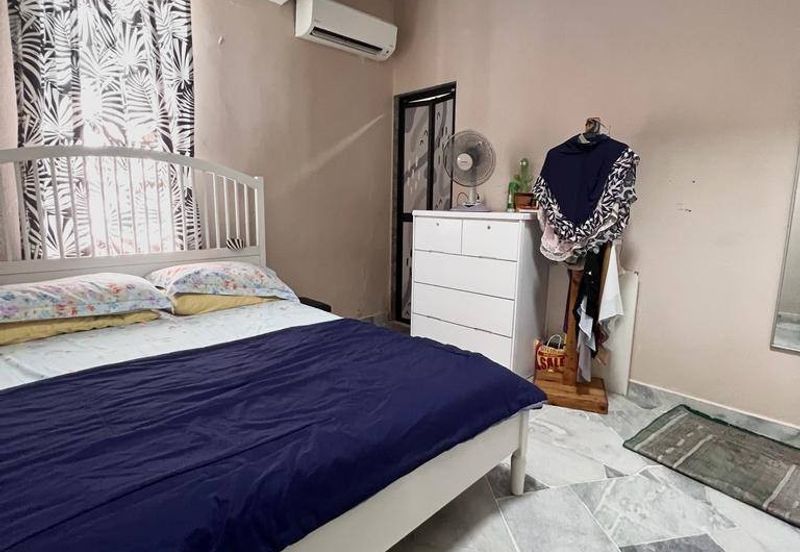 Taman Tasik Semenyih (Lake Residence)