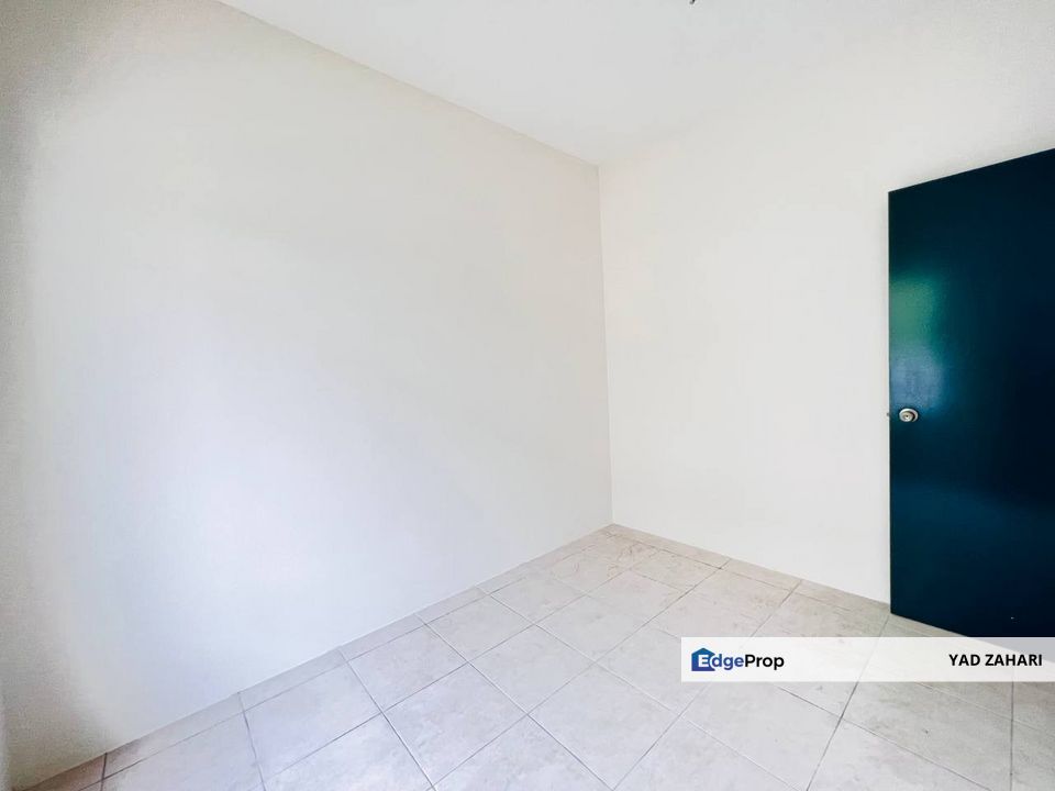 Malay Reserved & New House @ Kita Bayu, Cybersouth, Dengkil, Selangor, Dengkil