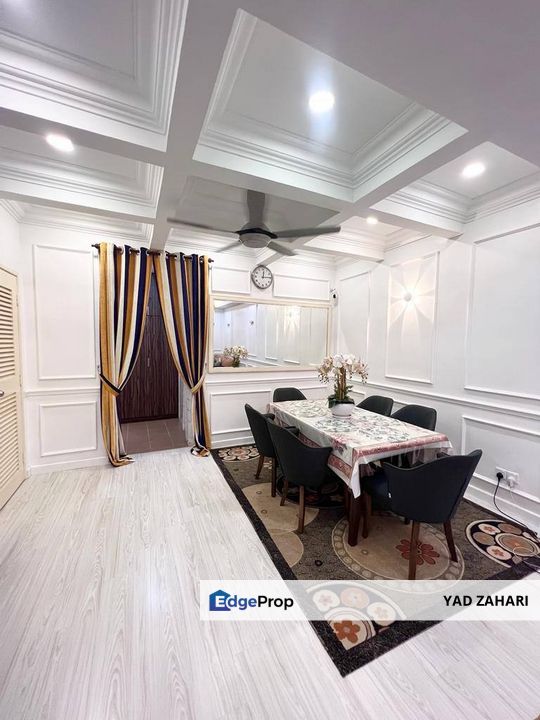 FACING OPEN FULLY RENOVATED 2 Storey Terrace House @ Desa Latania Seksyen 36 Shah Alam, Selangor, Shah Alam