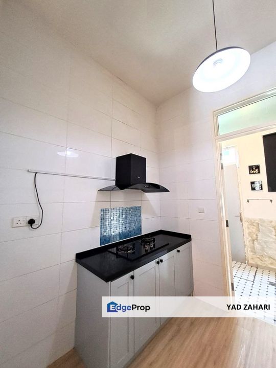 Freehold & Renovated 2-Storey Terrace @ Merrydale Eco Majestic, Semenyih, Selangor, Semenyih