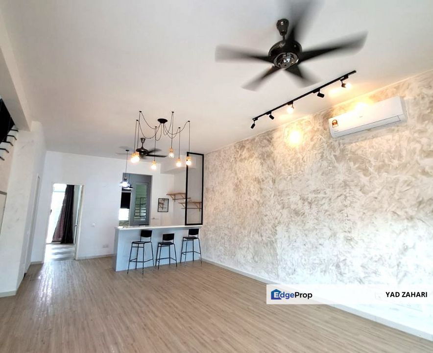 Freehold & Renovated 2-Storey Terrace @ Merrydale Eco Majestic, Semenyih, Selangor, Semenyih