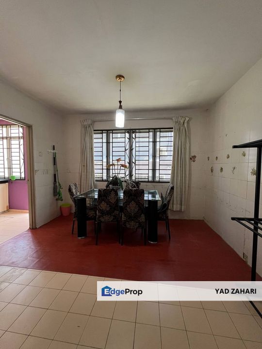 Renovated and Freehold 2-Storey Terrace @ Taman Harmoni, Bandar Teknologi Kajang, Selangor, Semenyih