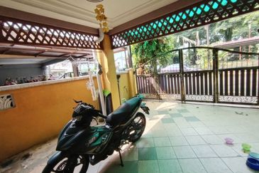 Seksyen 18, Shah Alam