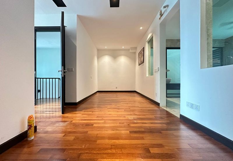 Duta Villa, Setia Alam