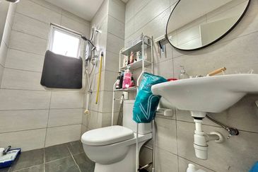 Canopy Hills Apartment