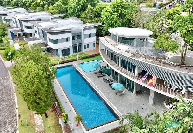 Lepironia Gardens, Setia Eco Glades