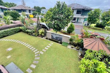 Lepironia Gardens, Setia Eco Glades