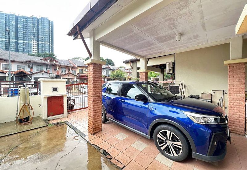 Jalan Spektrum U16 @ Taman Bukit Subang