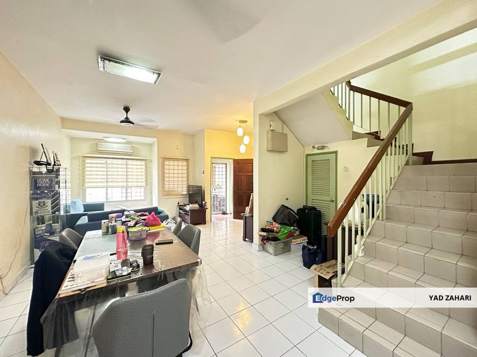 Renovated, Easy Access & Hot Location @ Taman Bukit Subang Kenanga Residence U16 Shah Alam, Selangor, Shah Alam