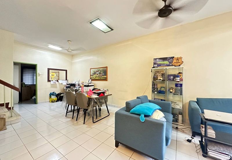 Jalan Spektrum U16 @ Taman Bukit Subang